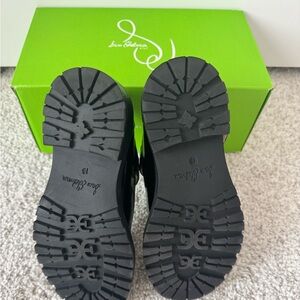 Sam Eldeman Patent Leather Girls Mary Jane’s size 13